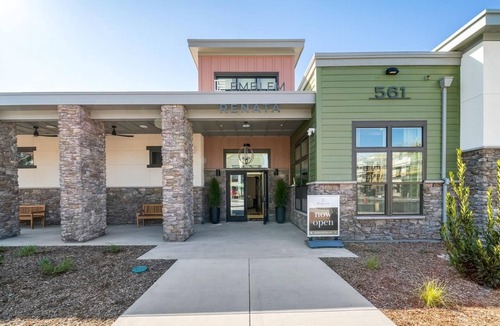Santa Rosa Apartment | Landing | Chic 2BD, Courtyard, Clubhouse