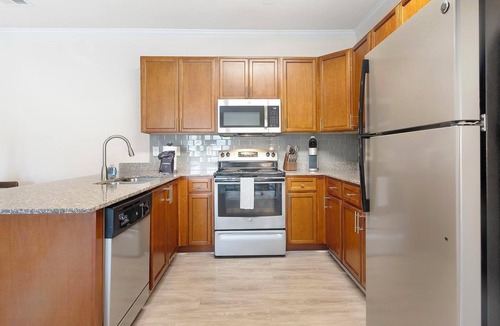 Hillsborough Apartment | Landing | Chic 2BD, Gym, Clubhouse