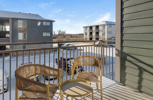 Firestone Apartment | Landing | Chic 2BD, Gym, Clubhouse