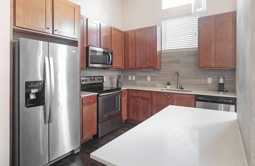 Central Business District Apartment | Landing | Chic 2BD, Gym, Clubhouse