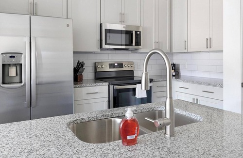 East Raleigh Apartment | Landing | Chic 2BD, Gym, Clubhouse