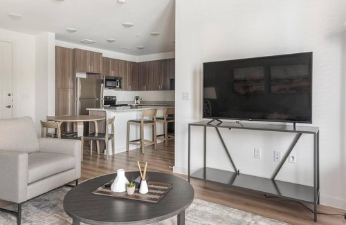 Garland Apartment | Landing | Chic 2BD, Gym, Pool