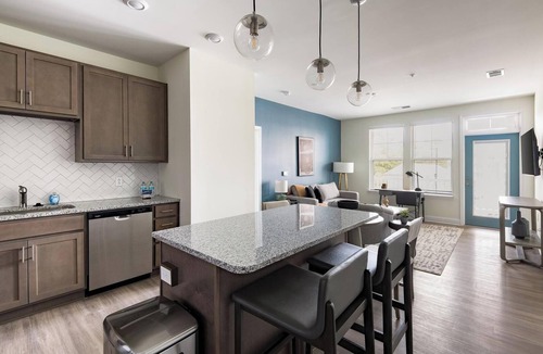 Wilmington Apartment | Landing | Chic 2BD, Gym, Pool