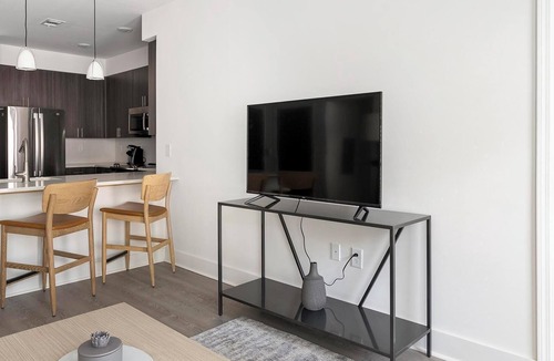 Crestline Heights Apartment | Landing | Chic 2BD, Gym, Clubhouse