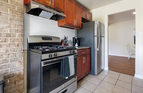 Greenbelt Apartment | Landing | Chic 2BD, Gym, Pool