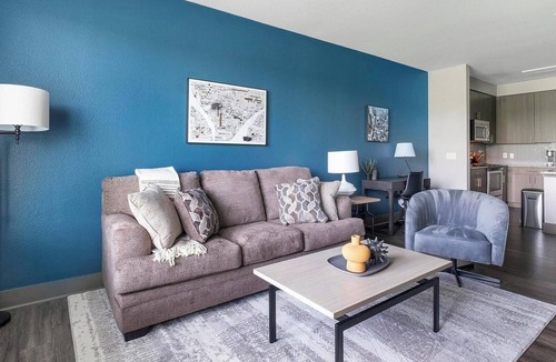Memorial Apartment | Landing | Chic 2BD, Gym