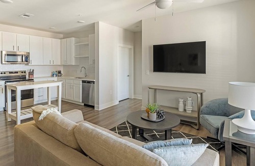 Belle Mina Apartment | Landing | Chic 2BD, Gym, Pool