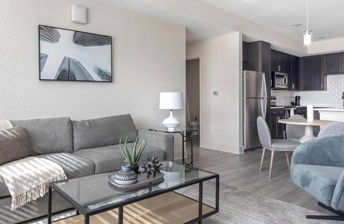 Palmetto Apartment | Landing | Chic 2BD, Gym, Yoga Studio