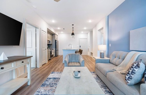 San Marcos Apartment | Landing | Chic 2BD in La Cima