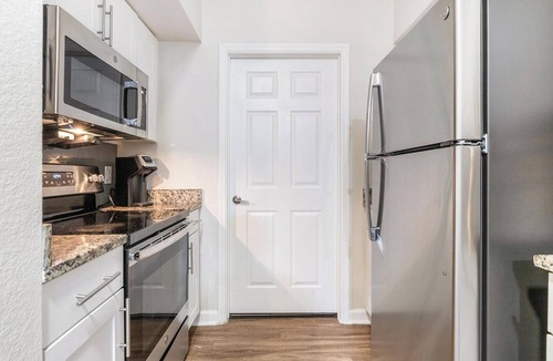 Metro West Apartment | Landing | Chic 2BD, Pool, Gym