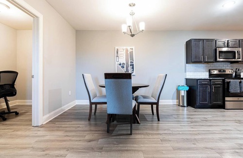 Cocoa Apartment | Landing | Chic 2BD, Pool, Gym