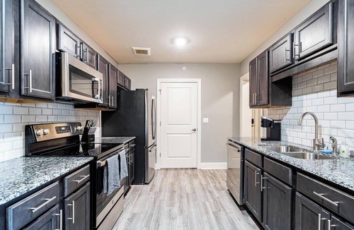 Cocoa Apartment | Landing | Chic 2BD, Pool, Gym