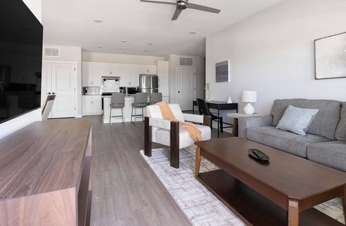 Fort Myers Apartment | Landing | Chic 2BD, Pool