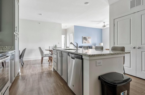 Fort Mill Apartment | Landing | Chic 3BD, Gym, Pool