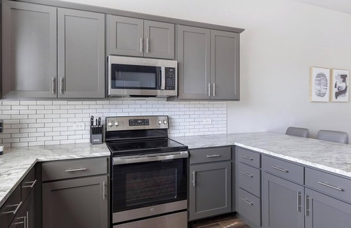 Weatherford Apartment | Landing | Chic 3BD in Weatherford