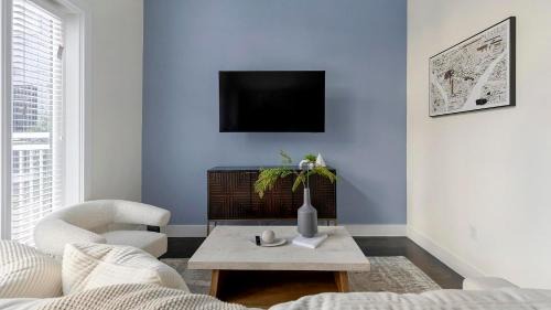 Fort Worth Apartment | Landing Chic Studio in Bricktown