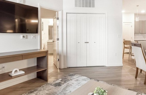 Northgate Apartment | Landing | Incredible 2BD, Gym, Pool