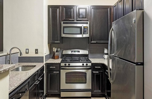 Norristown Apartment | Landing | Incredible 2BD, Clubhouse, Pool