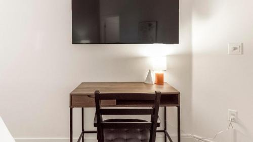 Northgate Apartment | Landing Incredible 2BD Pool Gym