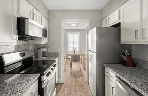 Hendersonville Apartment | Landing | Incredible 2BD, Gym, Pool
