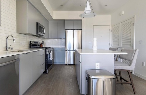 Rhodes Ranch Apartment | Landing | Incredible 2BD, Gym, Rooftop Lounge