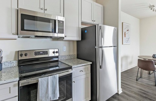 Fort Worth Apartment | Landing | Incredible 1BD in North Fort Worth