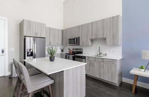 Fort Worth Apartment | Landing | Incredible 1BD in Bricktown