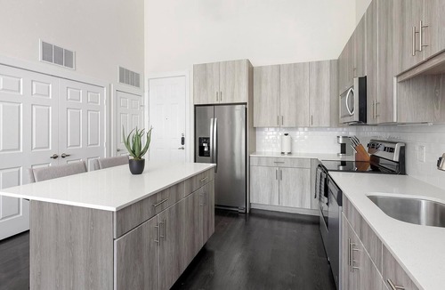 Fort Worth Apartment | Landing | Incredible 1BD in Bricktown