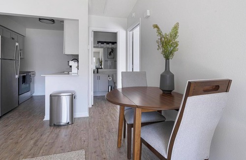 Fruitville Apartment | Landing | Incredible 1BD, Gym, Clubhouse