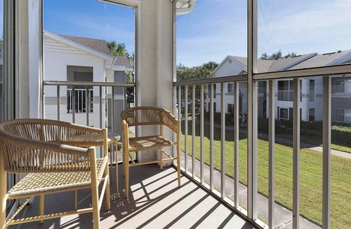 Fruitville Apartment | Landing | Incredible 1BD, Gym, Clubhouse