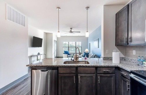 Hurstbourne Apartment | Landing | Incredible 1BD, Clubhouse, Gym