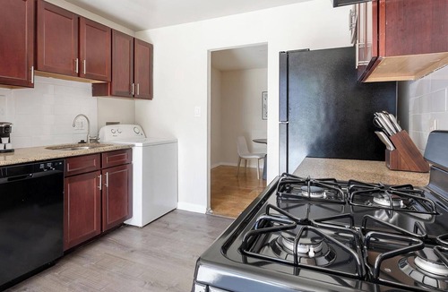 Greenbelt Apartment | Landing | Incredible 1BD, Gym, Pool