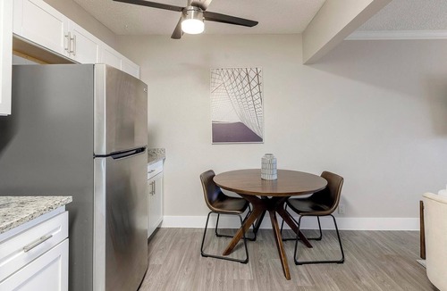 Rancho Oakey Apartment | Landing | Incredible 1BD, Gym