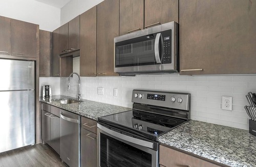 Montopolis Apartment | Landing | Incredible 1BD, Courtyard, Pool