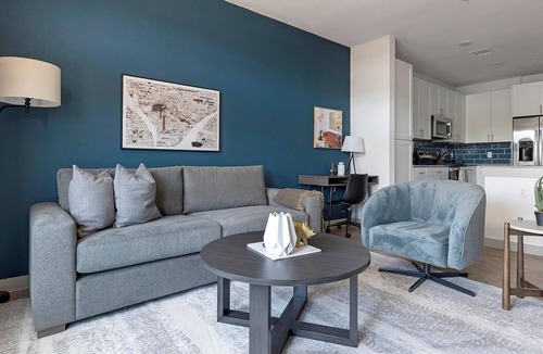 MLK Apartment | Landing | Incredible 1BD, Courtyard, Pool