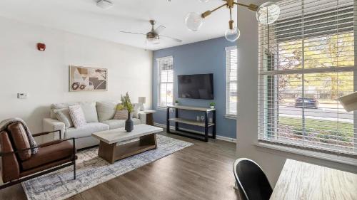 Sand Ridge Apartment | Landing Incredible 1BD Clubhouse Gym