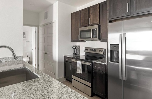 Austin Apartment | Landing | Incredible 1BD, Gym, Pool