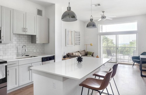 Montopolis Apartment | Landing | Incredible 1BD in Montopolis