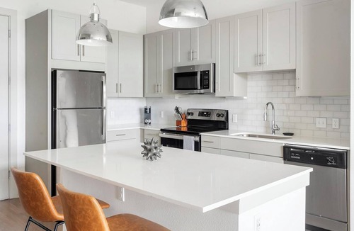 Montopolis Apartment | Landing | Incredible 1BD in Montopolis