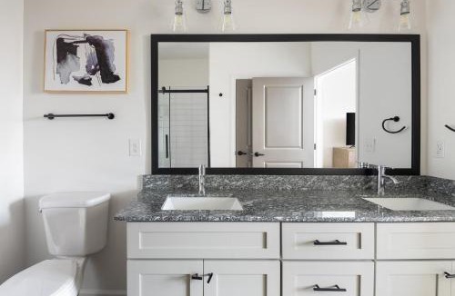 Belville Apartment | Landing Incredible 1BD in Westport