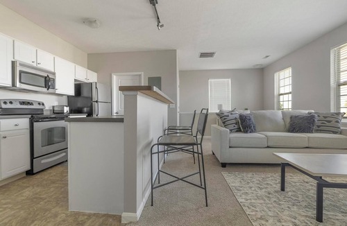 Canal Winchester Apartment | Landing | Incredible 1BD, Clubhouse, Pool
