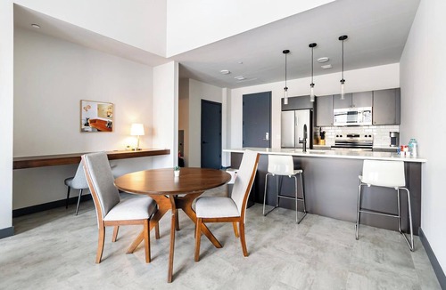 Downtown Hartford Apartment | Landing | Incredible 1BD in Downtown Hartford
