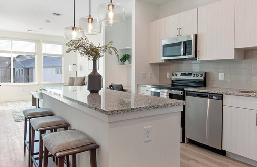 Firestone Apartment | Landing | Incredible 1BD, Gym, Clubhouse