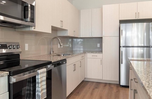 Firestone Apartment | Landing | Incredible 1BD, Gym, Clubhouse