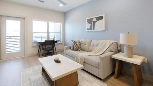Midlothian Apartment | Landing Incredible 1BD Clubhouse Game Room
