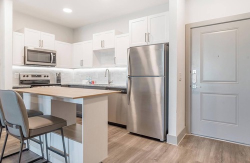 Sanford Apartment | Landing | Incredible 1BD, Pool, Courtyard