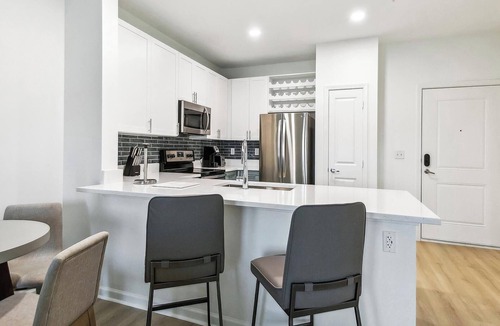 Eden Apartment | Landing | Incredible 1BD, Pool, Clubhouse