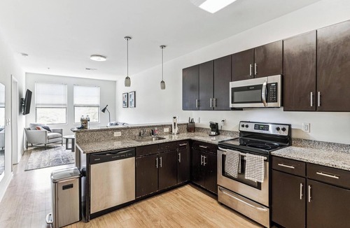 Eden Apartment | Landing | Incredible 1BD, Pool, Yoga Studio