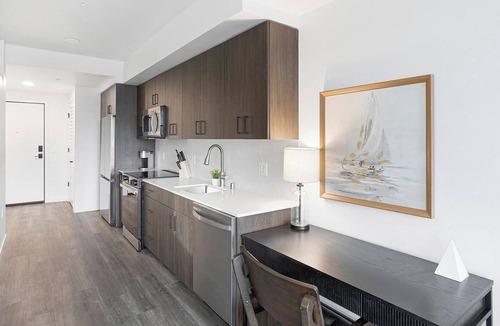 Crown Hill Apartment | Landing | Incredible 1BD, Gym