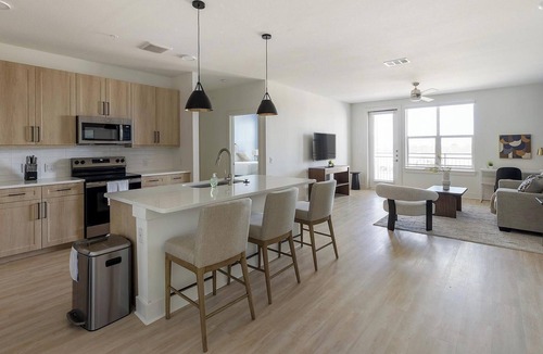 Roanoke Apartment | Landing | Incredible 2BD in Downtown Roanoke